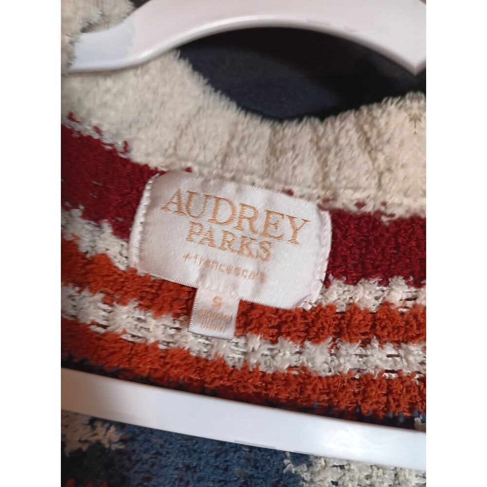 Audrey Parks by Francesca’s Aztec Ivory Blue Red Open Front Soft Cardigan Small - Picture 3 of 4